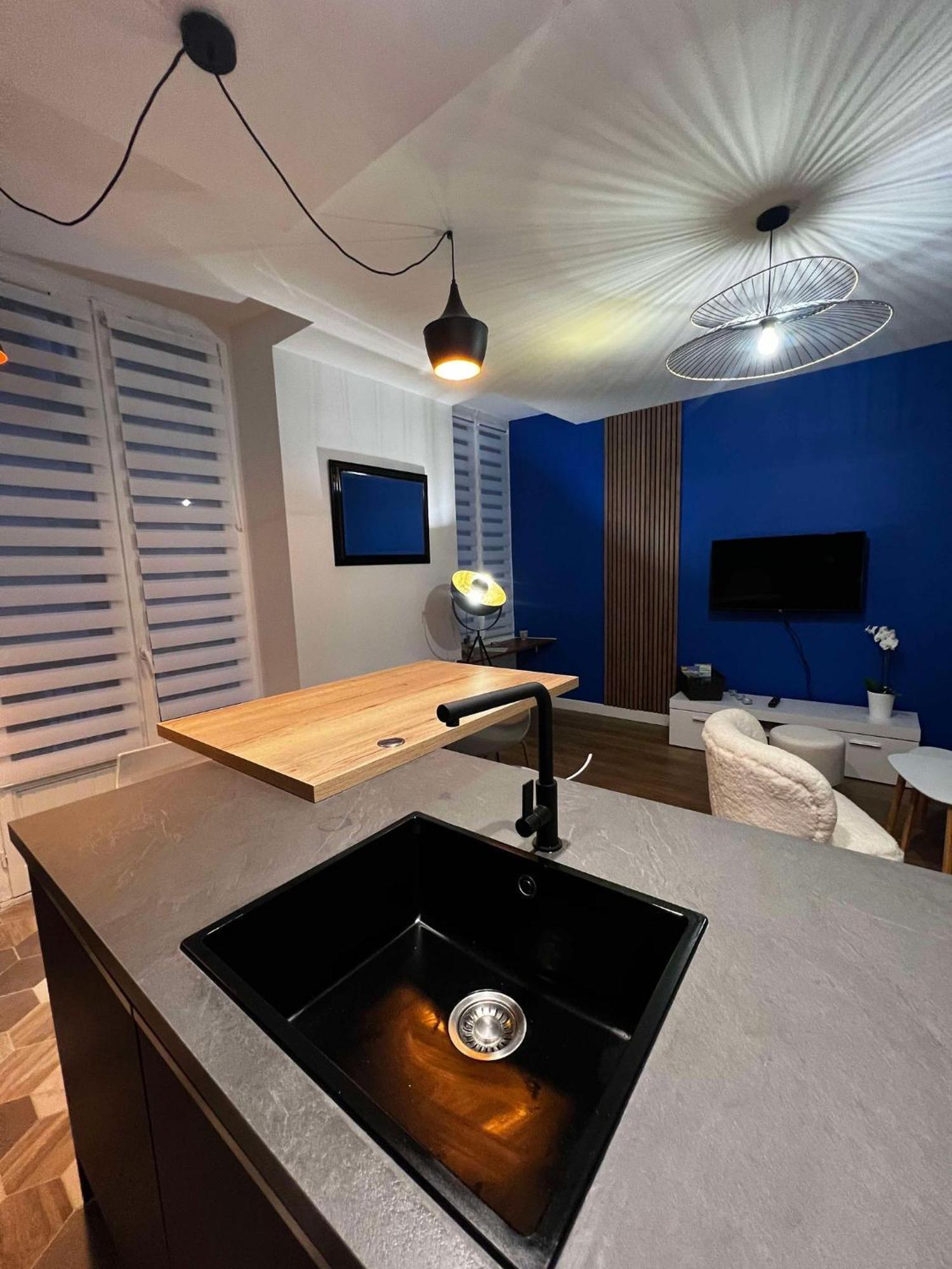 Appartement Le Flamboyant - Wifi - Central - Cosy Aix-les-Bains Esterno foto